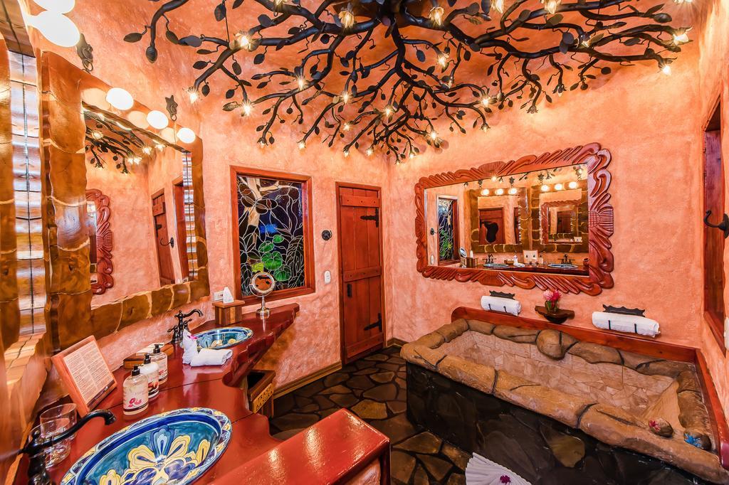 Peace Lodge Vara Blanca  Екстериор снимка