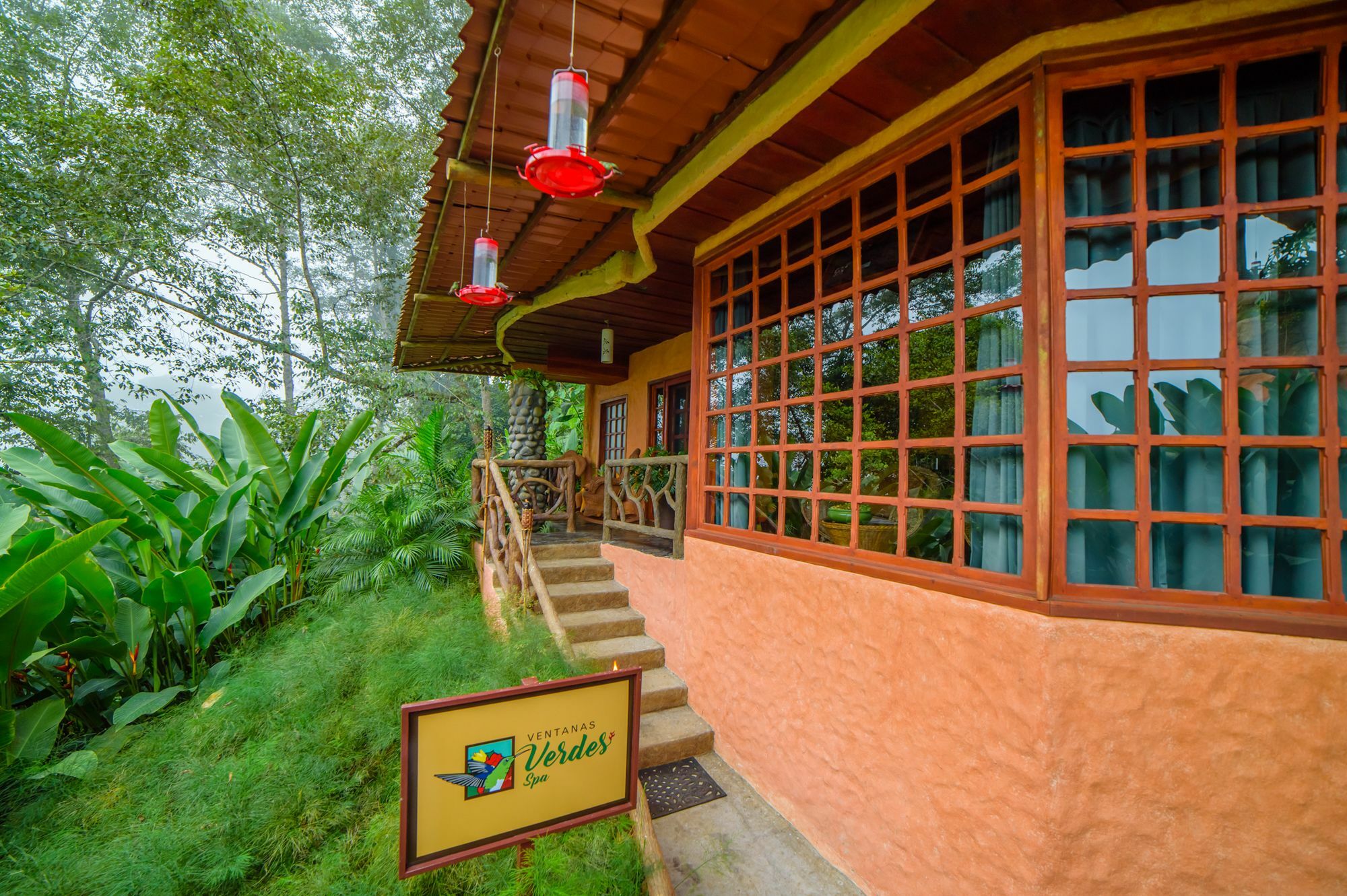Peace Lodge Vara Blanca  Екстериор снимка